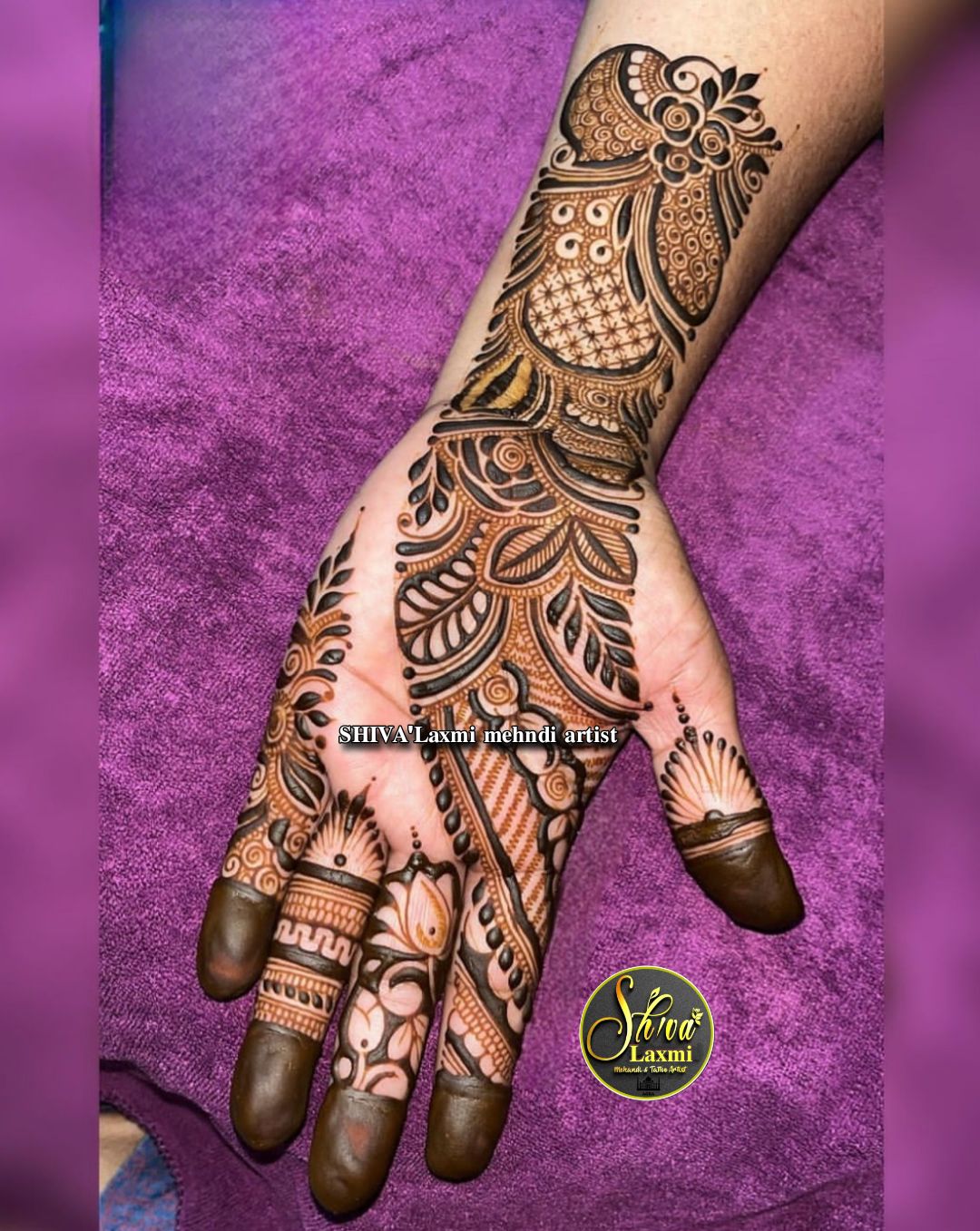 Arabic Mehendi Artists