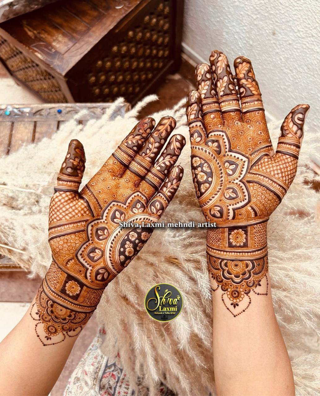 Indo Western Mehendi Artists