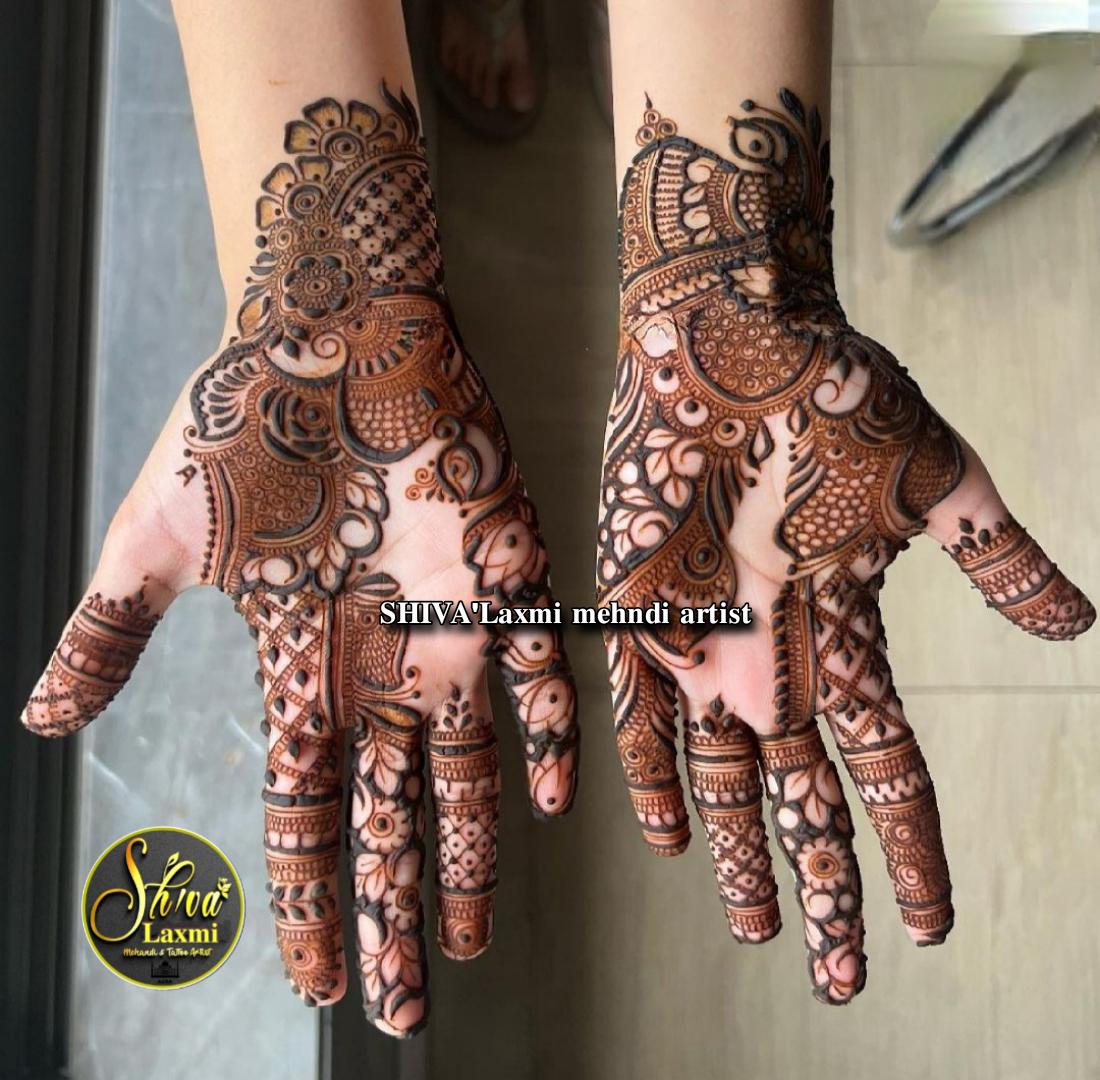 Indo Arabic Mehendi Artists